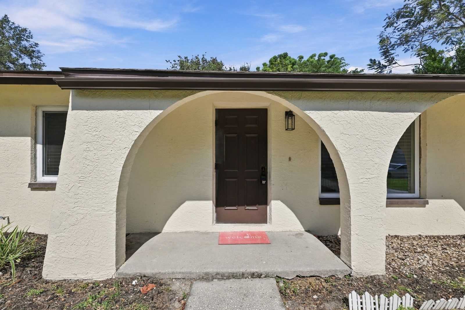 7608 N Sanibel Cir
